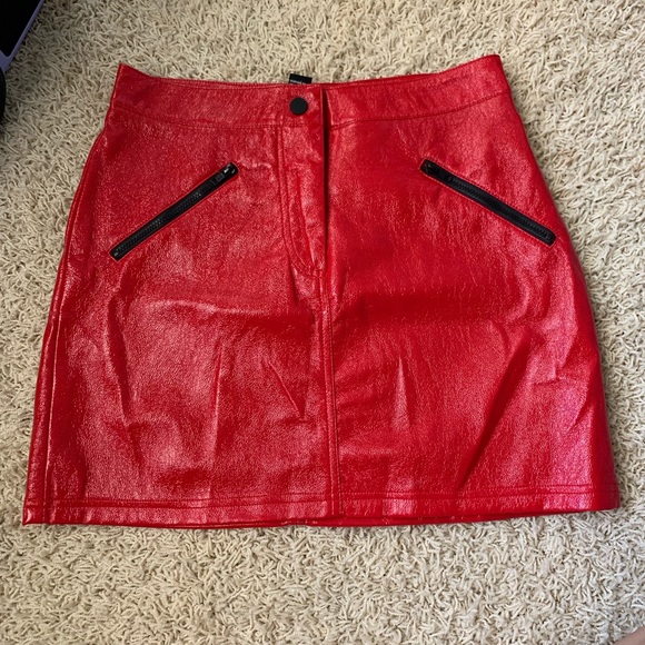 F21 Red Skirt - Picture 1 of 3